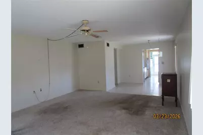 5945 21st Street N #9, Saint Petersburg, FL 33714 - Photo 4