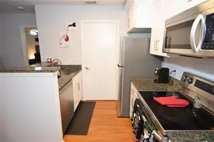 11901 4th Street N, Saint Petersburg, FL 33716 - Photo 10