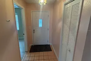 3420 Yale Cir, Riverview, FL 33578 - Photo 4