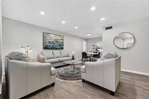 10275 113th St, Seminole, FL 33778 - Photo 4