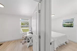 1801 E Knollwood St, Tampa, FL 33610 - Photo 20