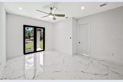 521/523 Lillon Avenue S, Lehigh Acres, FL 33974 - Photo 20