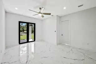 521/523 Lillon Ave S, Lehigh Acres, FL 33974 - Photo 20