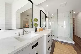 165 Marina Del Rey Ct, Clearwater Beach, FL 33767 - Photo 42