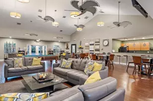 213 Sea Horse Dr SE, Saint Petersburg, FL 33705 - Photo 20