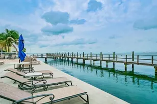 213 Sea Horse Dr SE, Saint Petersburg, FL 33705 - Photo 40