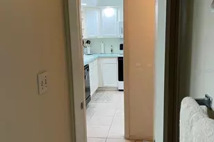 4725 Cove Cir, Saint Petersburg, FL 33708 - Photo 12