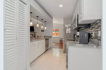 435 Lakeview Drive, Oldsmar, FL 34677 - Photo 18