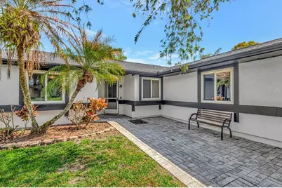 435 Lakeview Drive, Oldsmar, FL 34677 - Photo 2