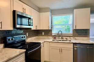8428 91st Terrace, Seminole, FL 33777 - Photo 6