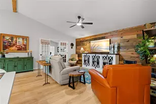 2068 Cheryl Dr, Clearwater, FL 33763 - Photo 14