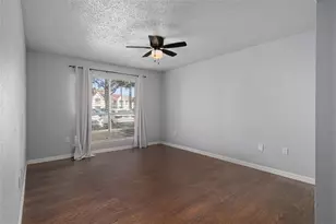 9481 Highland Oak Dr, Tampa, FL 33647 - Photo 28