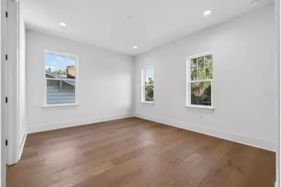 939 19th Avenue N, Saint Petersburg, FL 33704 - Photo 32