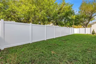 939 19th Ave N, Saint Petersburg, FL 33704 - Photo 42