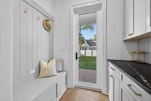 939 19th Ave N, Saint Petersburg, FL 33704 - Photo 20