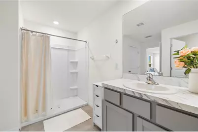 37247 Kings Crown Drive, Zephyrhills, FL 33541 - Photo 26