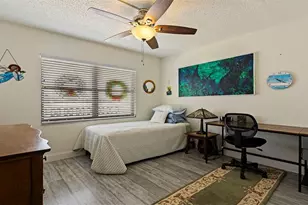 4910 Bay Street NE, Saint Petersburg, FL 33703 - Photo 20
