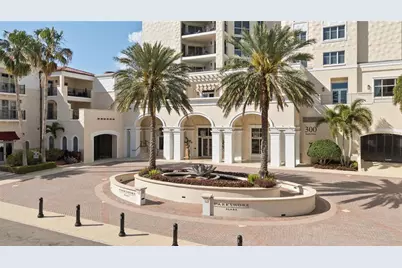 300 Beach Drive NE #302, Saint Petersburg, FL 33701 - Photo 2