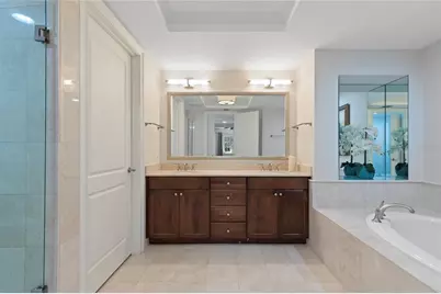300 Beach Drive NE #302, Saint Petersburg, FL 33701 - Photo 16