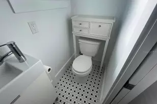 1231 Highland St N, Saint Petersburg, FL 33701 - Photo 26