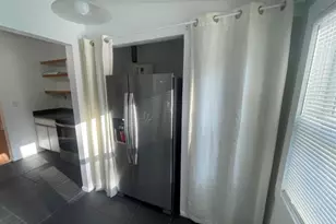 1231 Highland St N, Saint Petersburg, FL 33701 - Photo 12