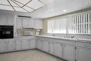 1601 43rd Street N, Saint Petersburg, FL 33713 - Photo 50