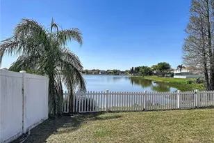 12803 Lake Vista Dr, Gibsonton, FL 33534 - Photo 6