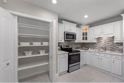 2008 S 58th Street, Tampa, FL 33619 - Photo 18