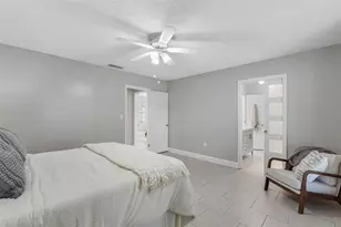 2008 S 58th St, Tampa, FL 33619 - Photo 24