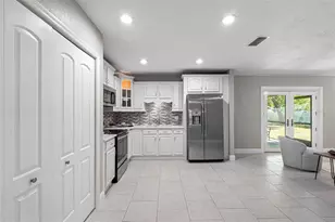 2008 S 58th St, Tampa, FL 33619 - Photo 16