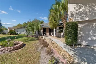 5059 Bernadette Dr, Zephyrhills, FL 33541 - Photo 8
