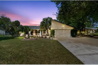 5059 Bernadette Drive, Zephyrhills, FL 33541 - Photo 2