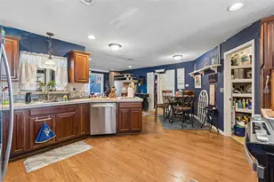 5059 Bernadette Dr, Zephyrhills, FL 33541 - Photo 20