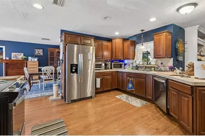 5059 Bernadette Drive, Zephyrhills, FL 33541 - Photo 24