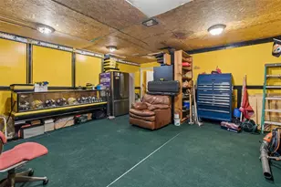 5059 Bernadette Dr, Zephyrhills, FL 33541 - Photo 58