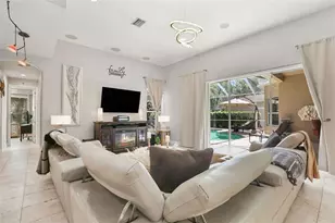 27608 Pine Point Dr, Wesley Chapel, FL 33544 - Photo 32