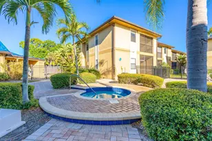12293 Sailwinds Dr, Largo, FL 33773 - Photo 40