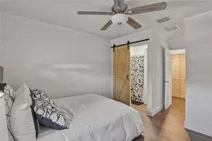 220 45th Ave S, Saint Petersburg, FL 33705 - Photo 14