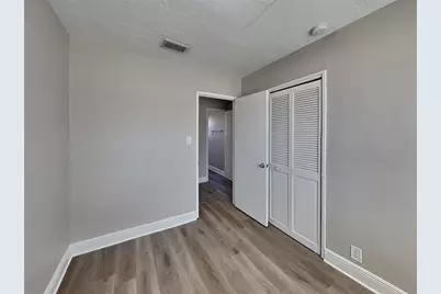 [Address not provided], Tampa, FL 33611 - Photo 10
