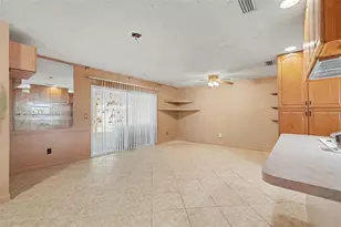 2835 Bellwood Dr, Brandon, FL 33511 - Photo 24