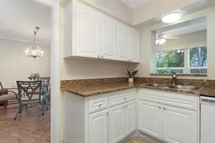 8303 Annwood Rd, Seminole, FL 33777 - Photo 8