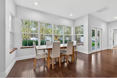 1310 47th Avenue N, Saint Petersburg, FL 33703 - Photo 18