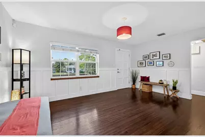 1310 47th Avenue N, Saint Petersburg, FL 33703 - Photo 4