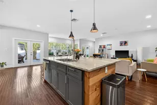1310 47th Ave N, Saint Petersburg, FL 33703 - Photo 12