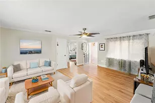 1362 Stratford Dr, Clearwater, FL 33756 - Photo 2