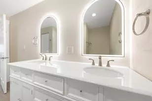 3000 Beach Blvd S, Gulfport, FL 33707 - Photo 16