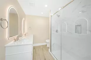 3000 Beach Blvd S, Gulfport, FL 33707 - Photo 14