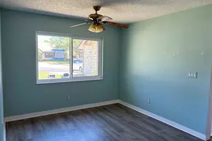 2486 Bayberry Dr, Clearwater, FL 33763 - Photo 14