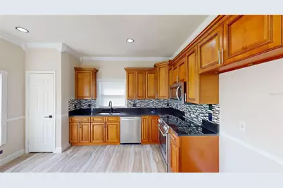 10107 N 14th Street, Tampa, FL 33612 - Photo 8