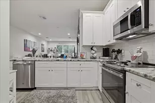 1962 Lake Ridge Blvd, Clearwater, FL 33763 - Photo 10